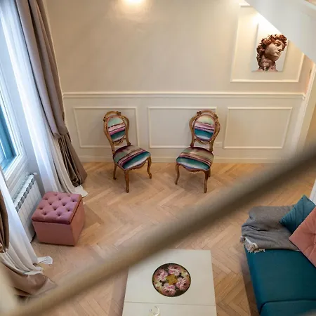 Boutique - Primavera * Florencia